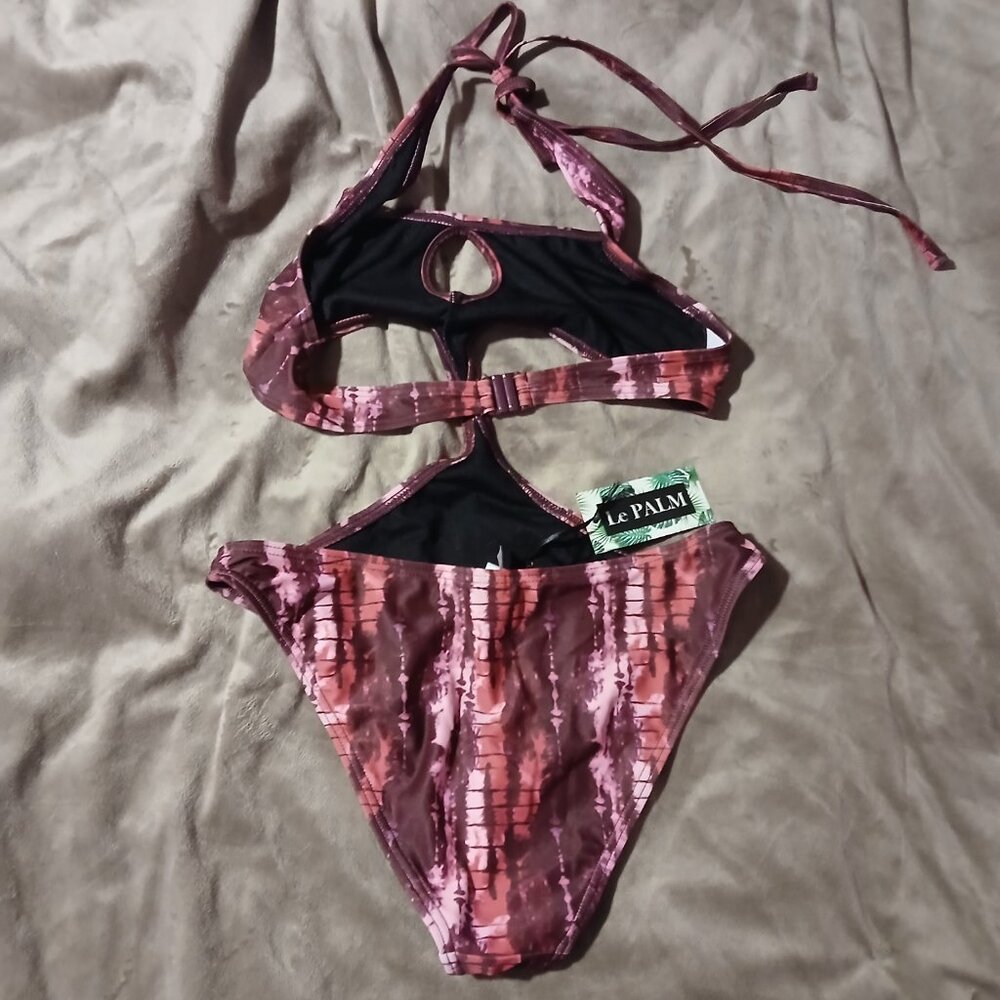 Asos Luxe Palm Women's Cut Out Halter Neck Swimsuit Purple Print NWT SZ 4 - Picture 6 of 10